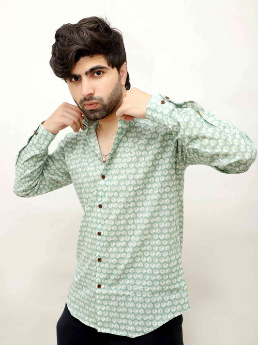 Tiny Motif Light Green Shirt